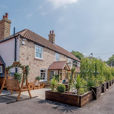 Eves Retreat Villa Wragby Bagian luar foto