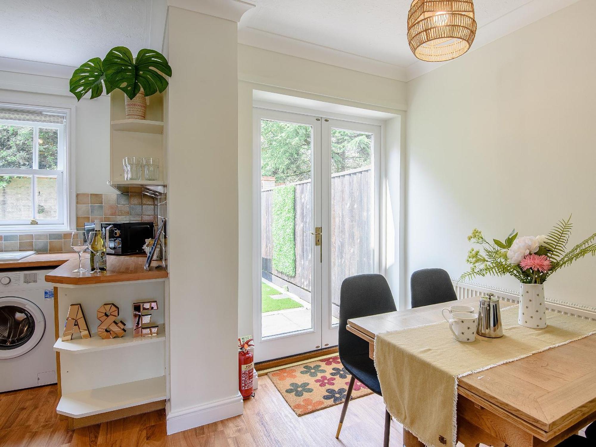 Eves Retreat Villa Wragby Bagian luar foto